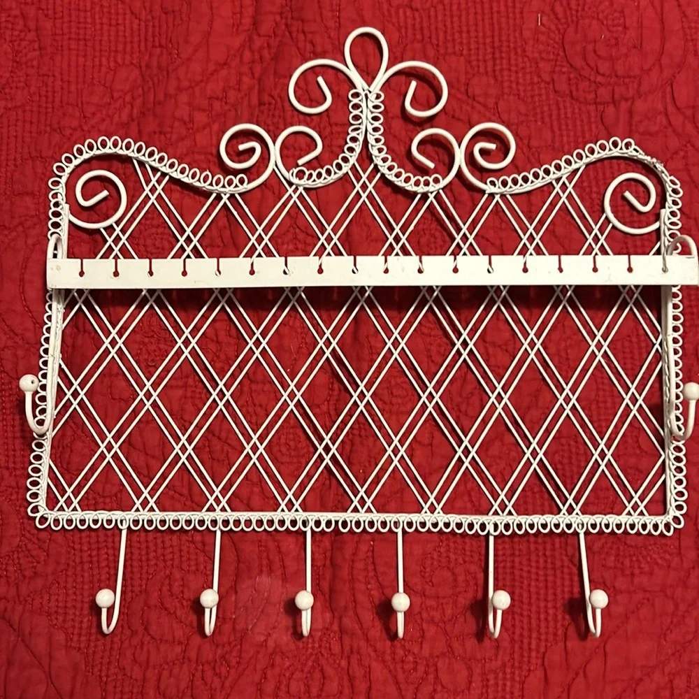 Jewelry holder